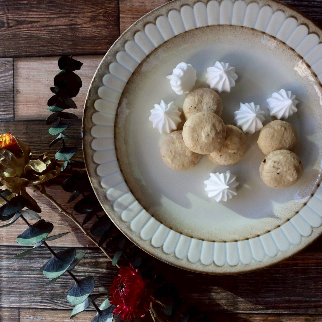 【ひとくちでふわっとカフェ気分☕】カフェぽー（メレンゲ＆コーヒーマカロンポー）